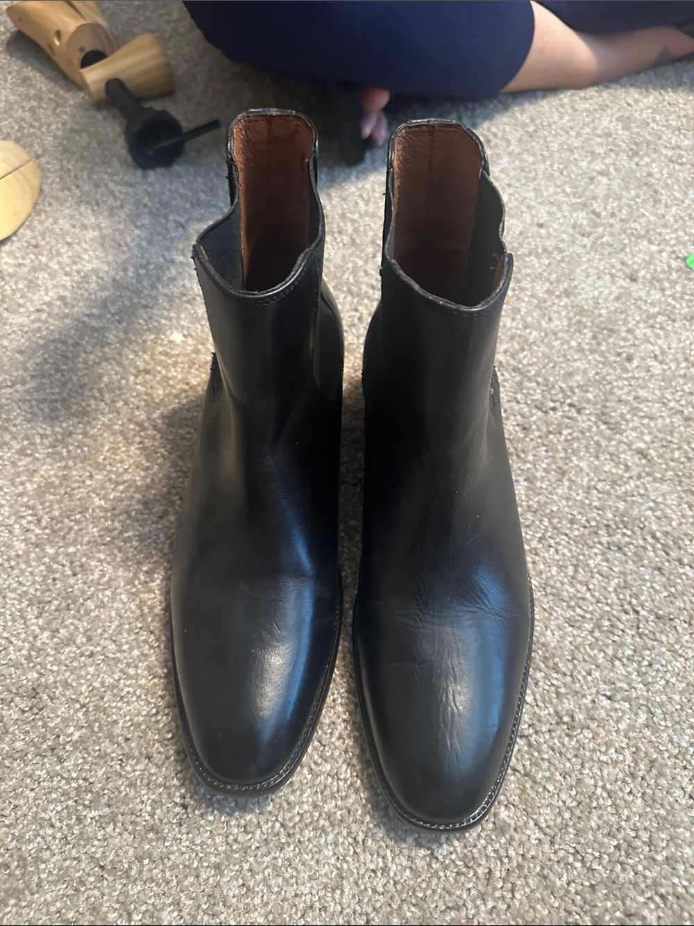 Men's Black Leather Chelsea Boots